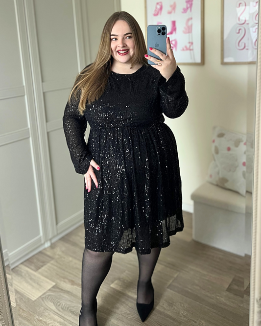 Robe à sequin noire