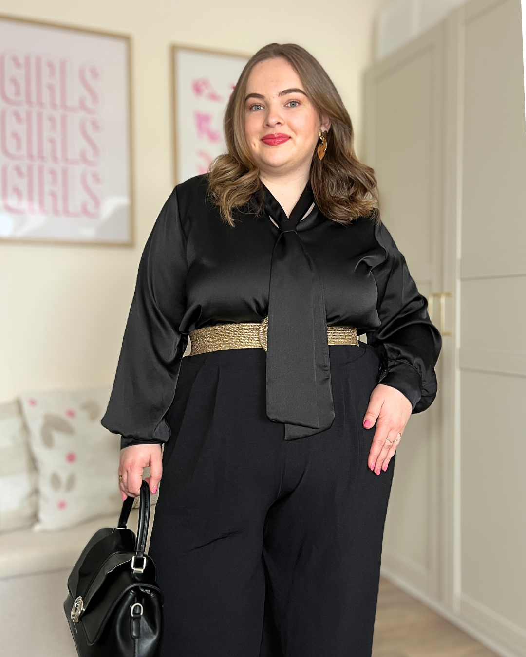 Blouse cravate noire